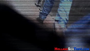 Dutch prozzie gives bj