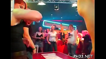 Tons of blow job from blondes and massing gangbang at night club