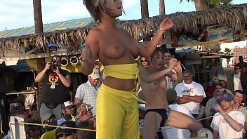 Coeds Get Naked In Daytime Contest