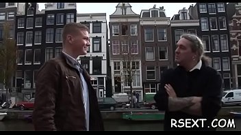 Gorgeous puts condom on rod and gives hot blowjob