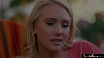 MILF and teen sucking cock in taboo threeway