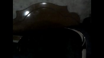 anal profundo natii trav de closet  dildo