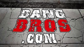 BANGBROS - A Big Dick in Kelsi Monroe'_s Juicy Ass (ap16070)