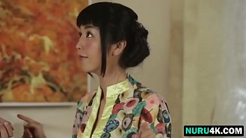 Japanese masseuse Marica Hase fucked by Justin Hunt
