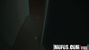 Mofos - Lets Try Anal - Beggin For It starring Ashton Pierce