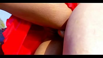 Slim Indian girl fucked in the beach HD