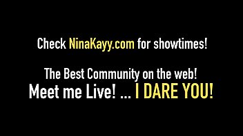 Naughty Kayy Bangs Her Cunt with a Dildo while Sexting!