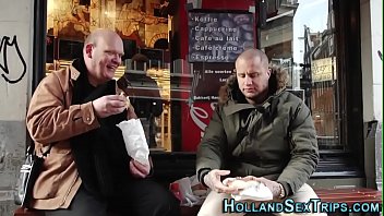 Masturbating dutch