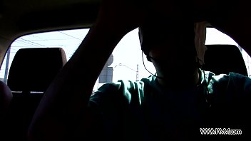 Myfirstpublic b. brunette convince dude on the beach to fuck her wet pussy