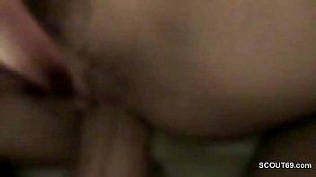 Privates SexTape von geiler MILF die Anal gefickt wird