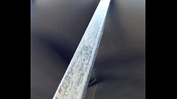 culo en calza sacando x la ventana 5