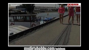 3 Pussys und 1 Schwanz auf dem Rhein