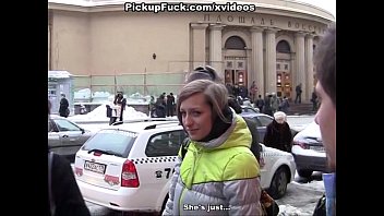 Booty and tits show in a changing room