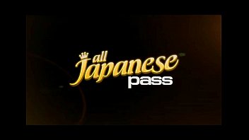 Teen rides a fucking machine while sucking dick