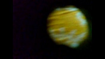 Pine hole on swimmin pool (Coming hend)