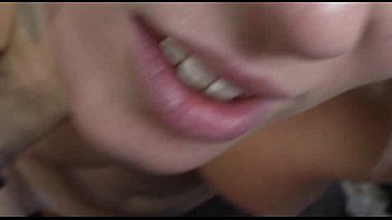 Czech amateur Sandra-blow job and sexy lapdance