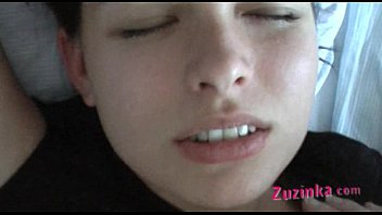 ABSOLUTE FIRST TIME lesbo beginners opinion - video