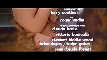 Jane Fonda - Barbarella (opening space strip)