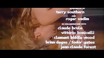 Jane Fonda - Barbarella (opening space strip)