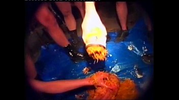 Nerdy Pia from Texas goes Berlin to d. pee and some other s. 2