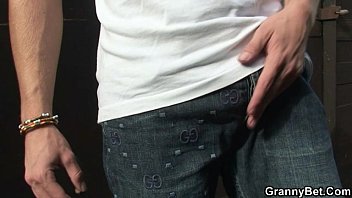 Granny gets nailed in the changing room