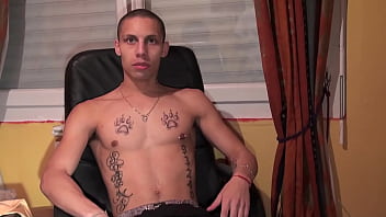 jessy bogoss minet avec une grosse queue