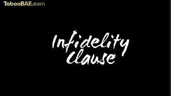 MILF bigbooty stepmom seduces smalltitted dyke stepdaughter