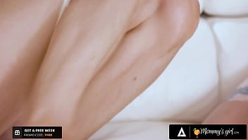 MOMMY'_S GIRL - Gorgeous Haley Reed Gets Fingered By Stacked Milf Silvia Saige Before Hard Scissoring