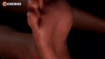 Unbox a MILF silicone sex doll