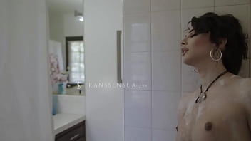 My girlfriend'_s FRIEND gives me a BLOWJOB in front of her