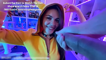 Geeky Big Butt Teen Creams and Slobbers All Over Big Cock