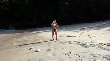 REAL Wild blowjob on the beach with stranger! Big Cock, Facial!