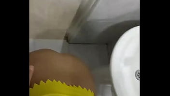 video of young brunette with her boyfriend leaks on the internet in NYC