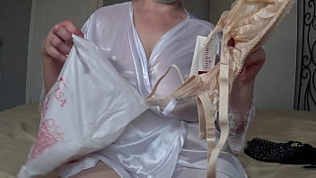 Big mature boobs trying on different bras. Which one did you like best?