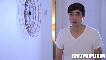 Giving My Stepmom A Creampie For Christmas Millie Morgan, Ricky Spanish