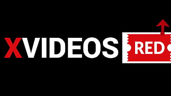 Mi hijastro me folla mientras que mi cornudo esposo esta en el supermercado &ndash_ me pierdo en las tetas de puta hermanastra y me corro dentro del culo de Pinky Mia