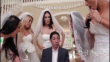 Brides Reverse Gangbang Wedding Planner&#039_s Assistant