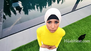 It All Started During Prom (Stepsis In Hijab)