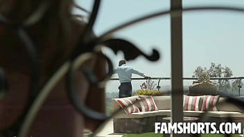 Captivated Babysitter Jill Taylor Gets To Play Too Will Tile