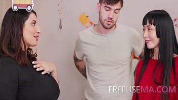 Sex Positive Asian Lesbian Stepmothers Don&#039_t Sexualise Dick