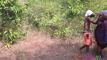 Hardcore Bbw Outdoor Sex standing in bush with BBC