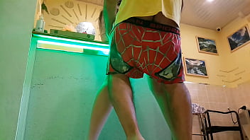 Pizza Delivery guy Fuck costumer and CUM on PIZZA