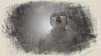 Asian slut remembers how to do a great deepthroat