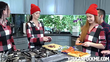 Thanksgiving Reconciliation Riley Jean , Serena Hill , Violet Spice , Donnie Rock