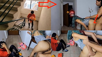 Infiel esposa la pilla su marido follando con el vecino - cornudo pilla asu infiel gostosa puta reventada por otra polla