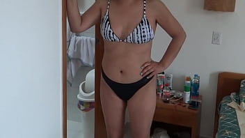 I wear a bikini to go show off on the beach, I love making cocks hard and ending up fucking a stranger