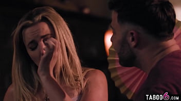 Substitute stepmom would carry married couple their offspring but changed her mind