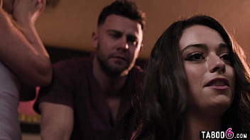 Substitute stepmom would carry married couple their offspring but changed her mind