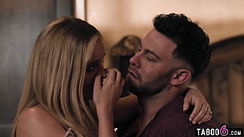 Substitute stepmom would carry married couple their offspring but changed her mind