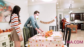 Easing The Tension With Freeuse On Family Thanksgiving Dinner